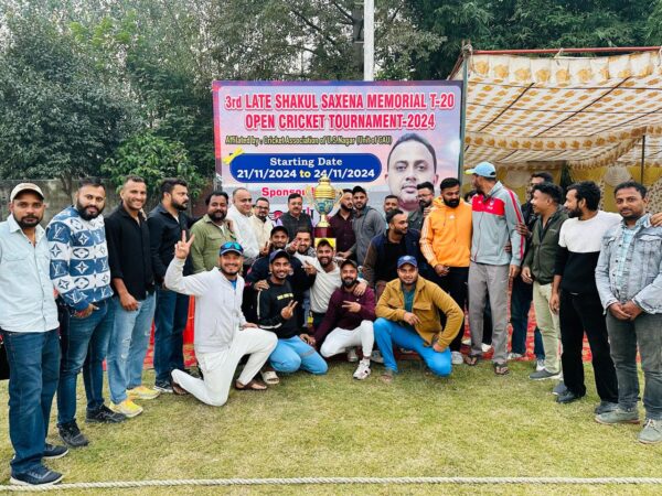 आईके एलेवन बरेली ने जीत स्वर्गीय  सकुल सक्सेना क्रिकेट प्रतियोगिता।
