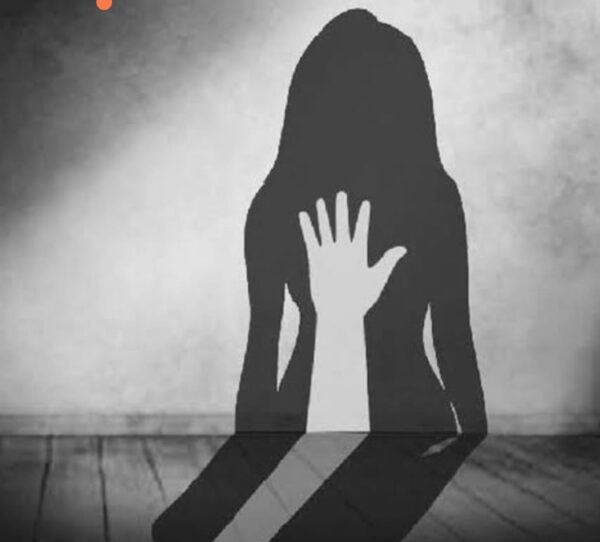 युवक पर लगा किशोरी को बहला फुसलाकर भगाने का आरोप, गिरफ्तार