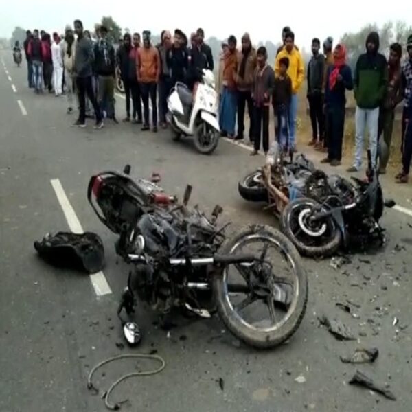 सड़क हादसे में बाइक सवार युवक की मौत