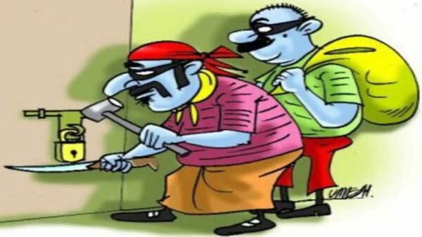 चोरो ने खंगाला गोदाम, लाखों का सामान चोरी