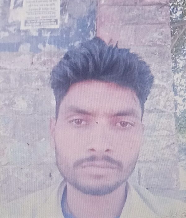 छत से नीचे गिरने पर मजदूर की दर्दनाक मौत