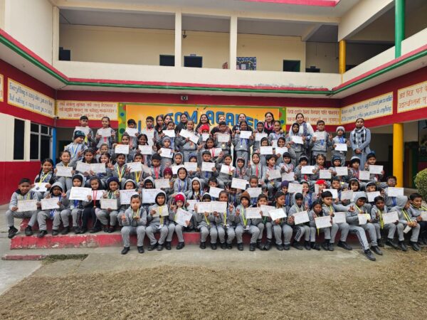 ब्लॉसम एकेडमी वार्षिक खेल महोत्सव के समापन में विजेता छात्रों को किया पुरूस्कृत