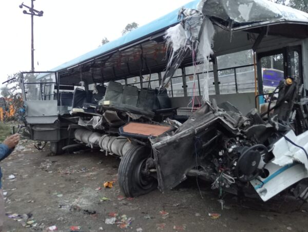 बिलासपुर में दुर्घटना का शिकार हुई उत्तराखंड रोडवेज की बस, चालक की मौके पर मौत