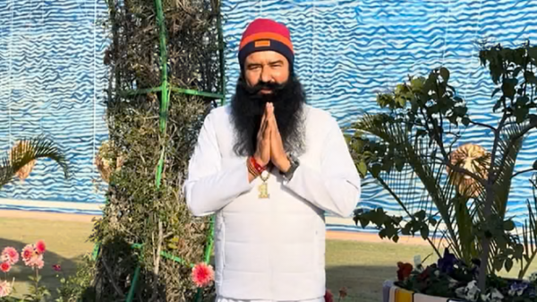 गुरमीत राम रहीम फिर जेल से बाहर, 40 दिन की पैरोल पर पहुंचा सिरसा डेरा